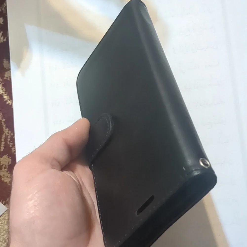 Samsung Galaxy s22 plus